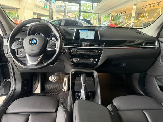 BMW X1 2.0 16V TURBO ACTIVEFLEX SDRIVE20I X-LINE 4P AUTOMÁTICO